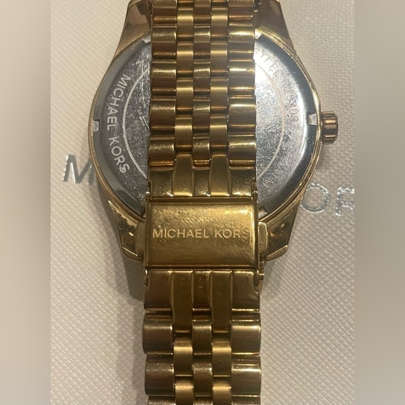 Michael Kors Lexington Gold Watch MK8857 - Picture 11 of 11